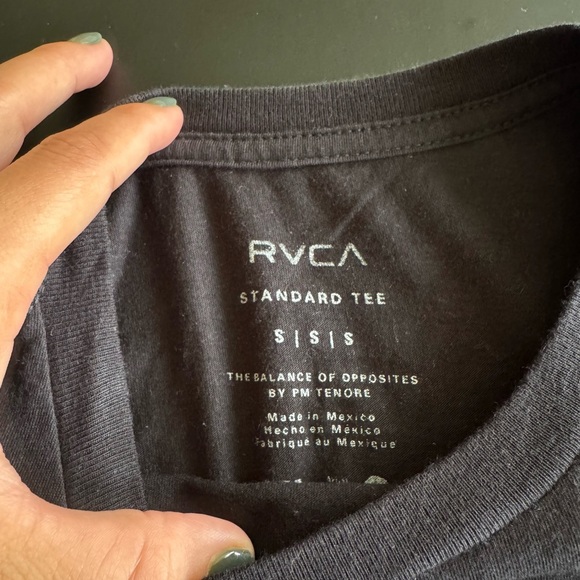 RVCA Men's Black Graphic T-Shirt - Picture 4 of 7
